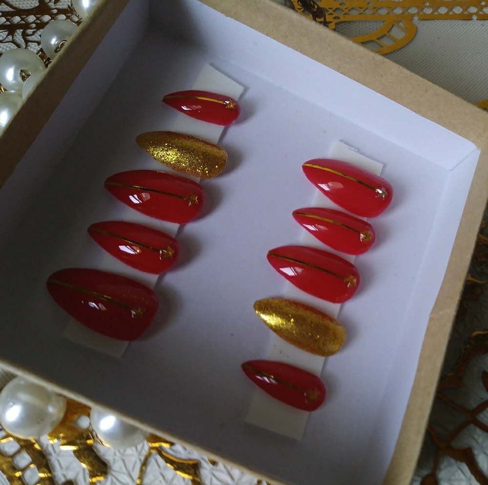 Reusable Gel  Press on nails